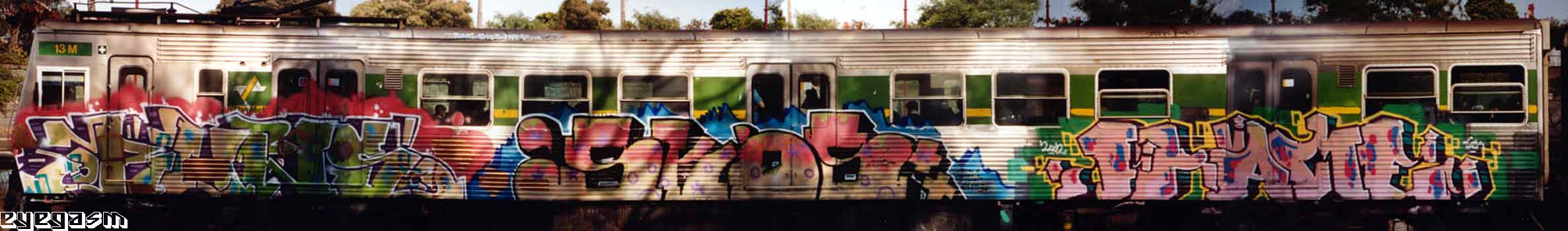 runs-skos-frame01.jpg
