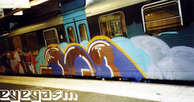 rxe-30301.jpg