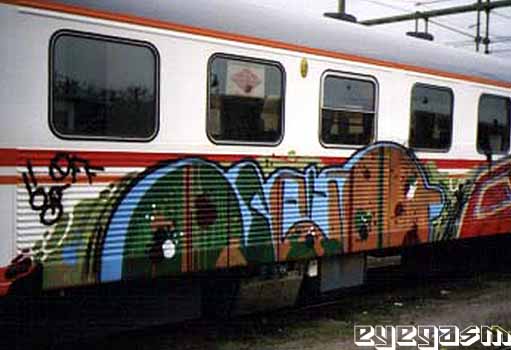 saht01.jpg