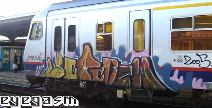 sctcrew001.jpg