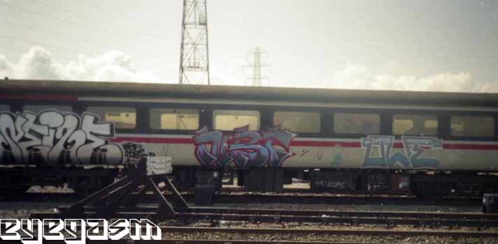 seize-nbt-uwe01.jpg