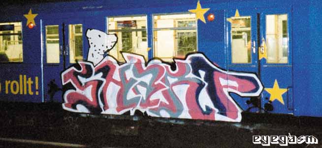 sharp03.jpg