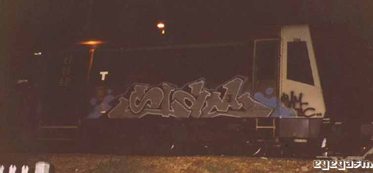 slam02.jpg