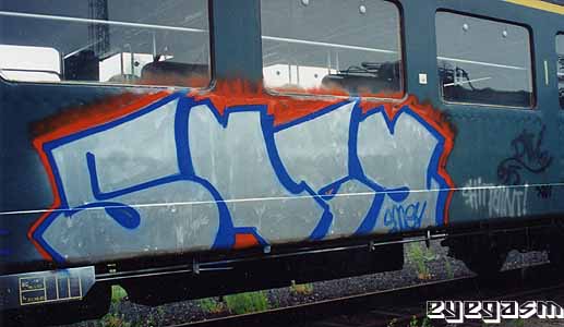 smey01.jpg