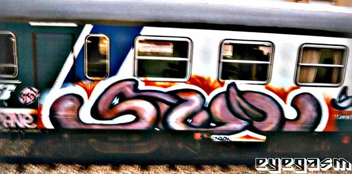 sqon07.jpg