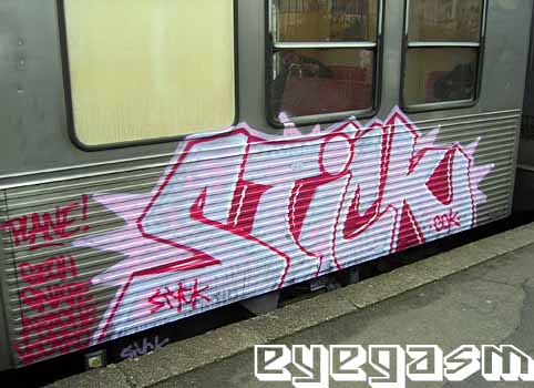 stick002.jpg