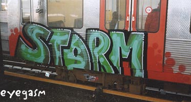 storm01.jpg