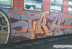 stra01.jpg