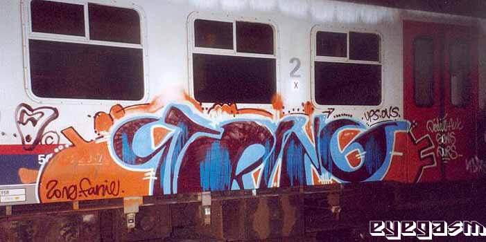 string01.jpg