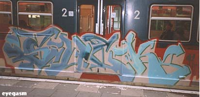 suck01.jpg