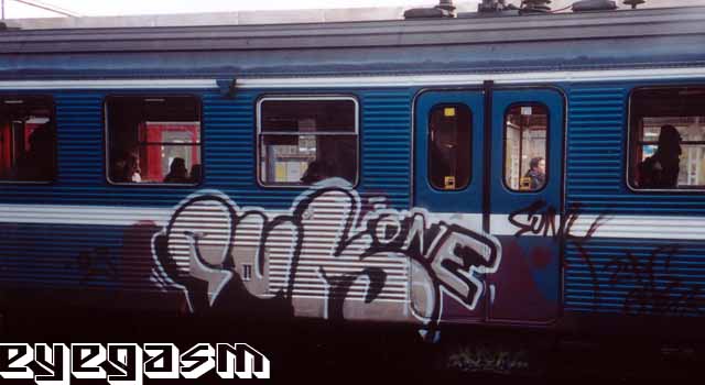 sukone01.jpg