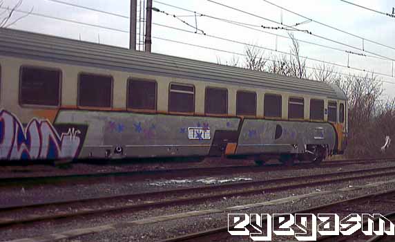 td02.jpg