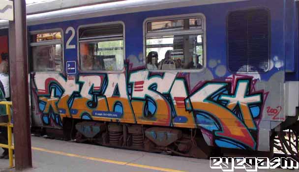teask02.jpg
