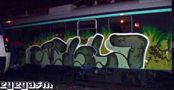 tely01.jpg