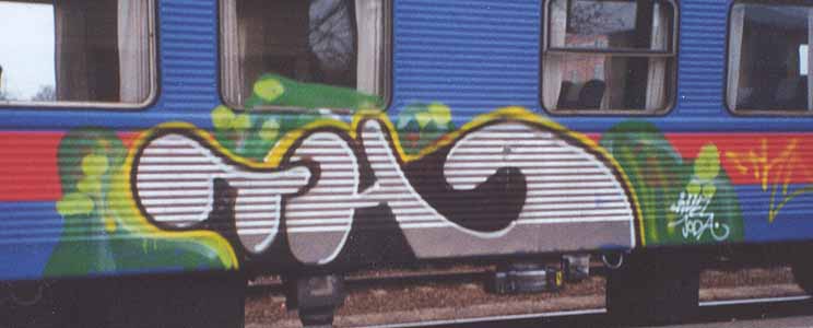th01.jpg