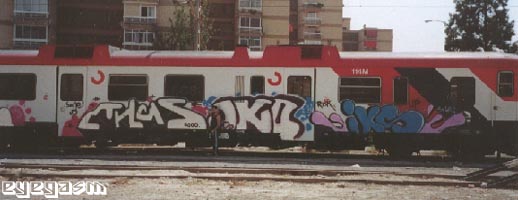 thas-jko-iks01.jpg