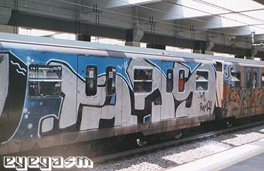 thas02.jpg