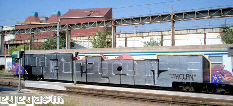 thclan-wc01.jpg