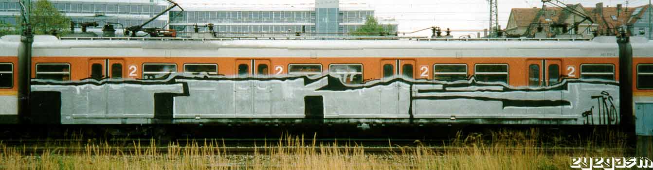 tks001.jpg