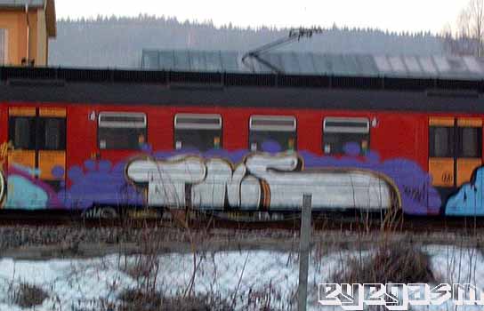 tns02.jpg