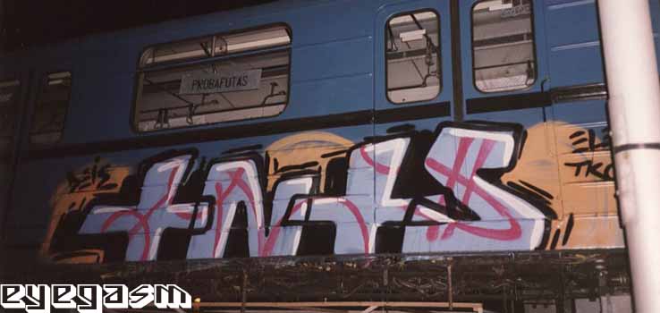 tnts03.jpg