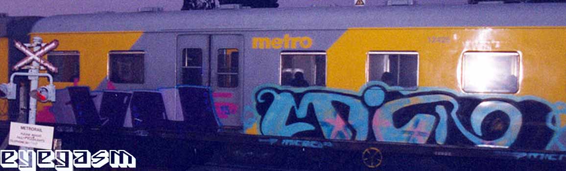 toe-micro01.jpg