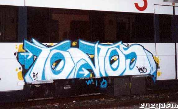tontos01.jpg