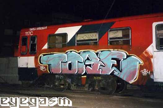 tore01.jpg