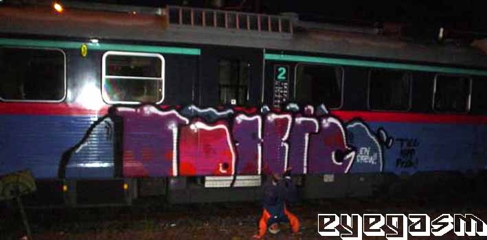toxic02.jpg