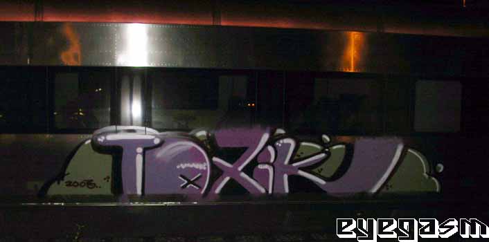 toxik02.jpg