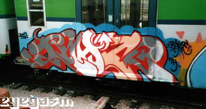 traze01.jpg