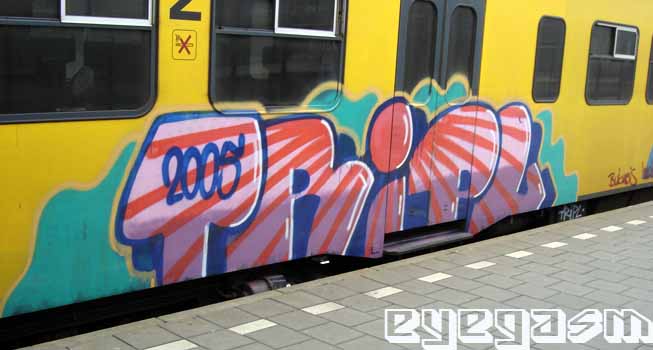 tripl01.jpg