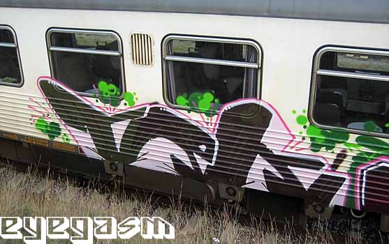 trk01.jpg