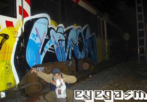 tuok01.jpg