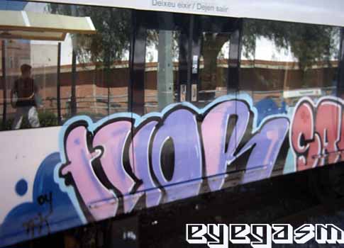 tuor01.jpg