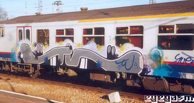 tv01.jpg