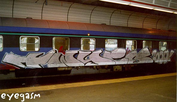 twyce01.jpg