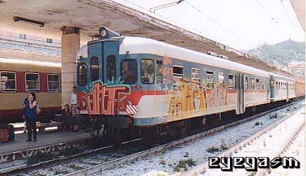 uht-coral01.jpg