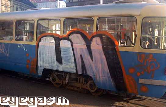 un04.jpg