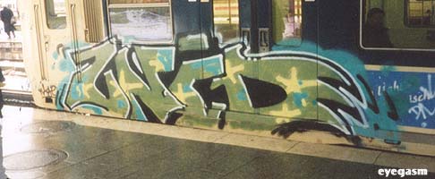 unid01.jpg
