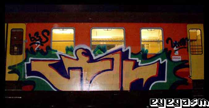 uran01.jpg