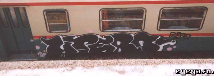 utero08.jpg