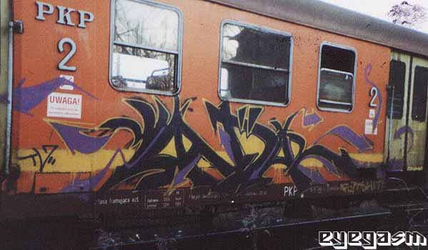 vandal01.jpg