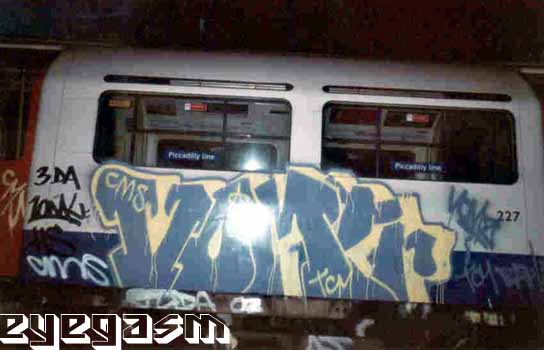 vom-tr01.jpg