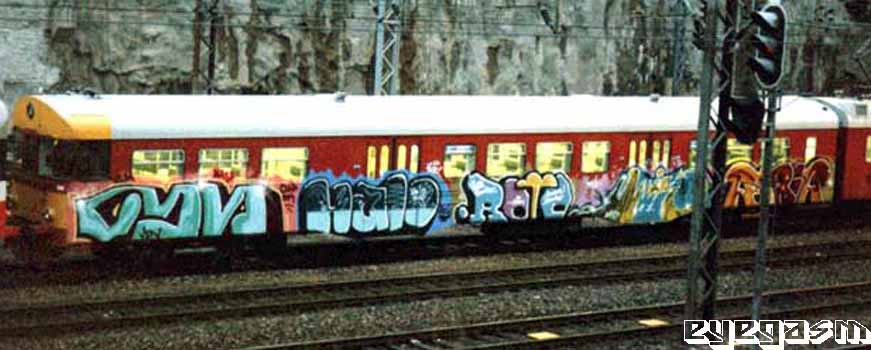vsn-halo-roto-unik-feria01.jpg