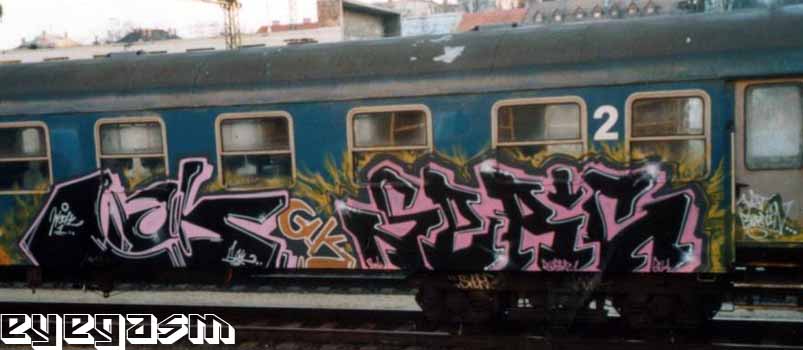 walk-serc01.jpg