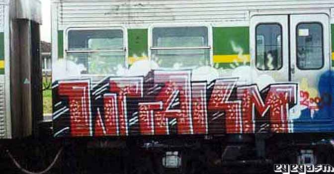 wcakm01.jpg