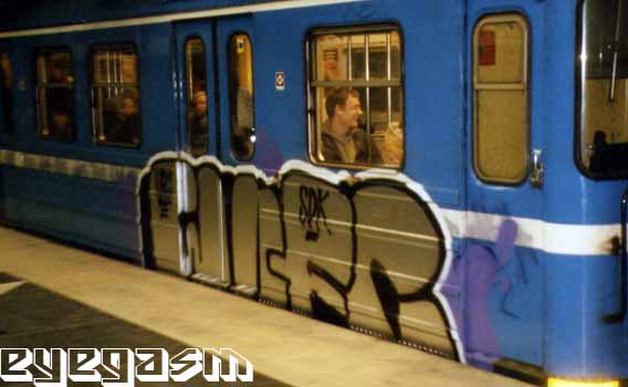 wufc04.jpg