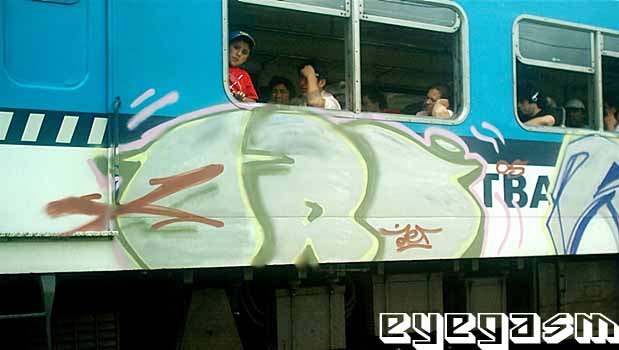 xtry03.jpg