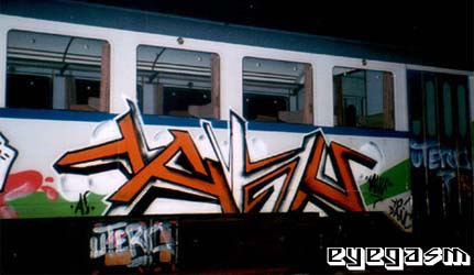 yahoo01.jpg